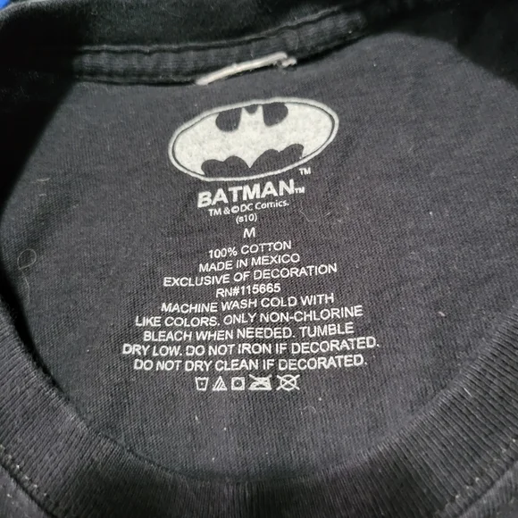 Batman tshirt - Picture 4 of 4